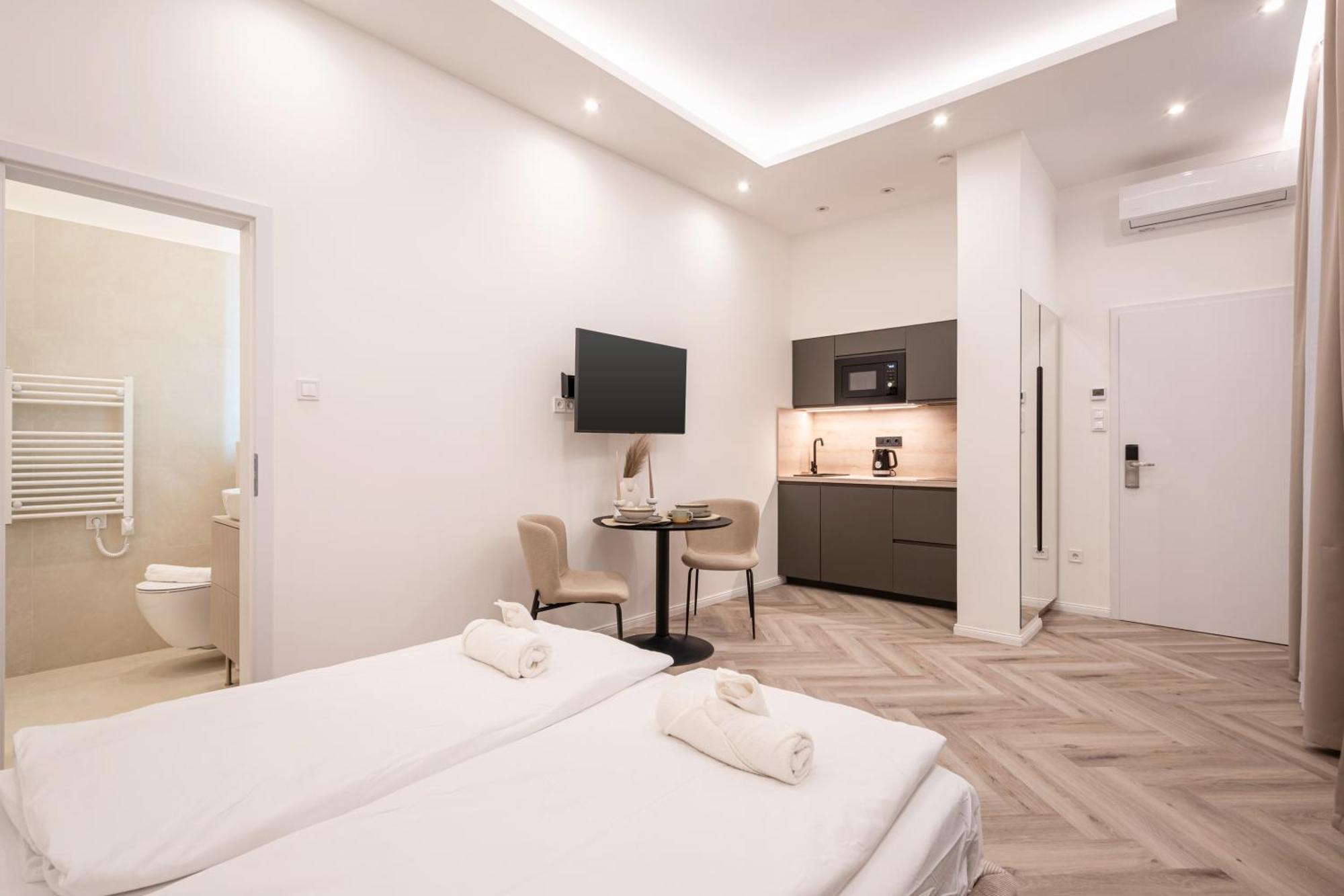K51 - Kiraly Boutique Residence - Best Location By Bqa 布达佩斯 外观 照片