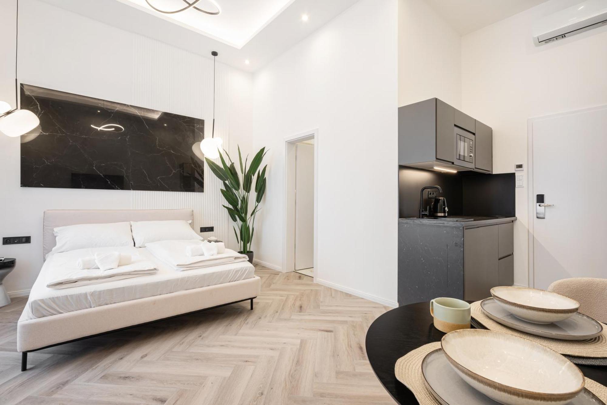 K51 - Kiraly Boutique Residence - Best Location By Bqa 布达佩斯 外观 照片